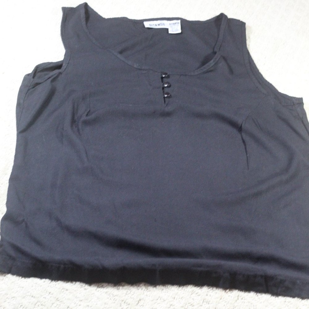 Gitano Size 22W Black Sleeveless Rayon Blouse